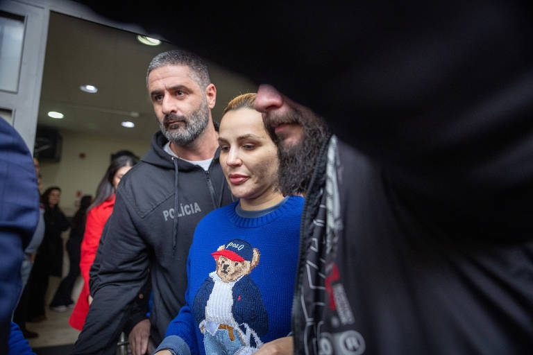 Deolane Bezerra e Marcola são indiciados por lavagem de dinheiro e organização criminosa 1 Deolane Bezerra durante operação policial