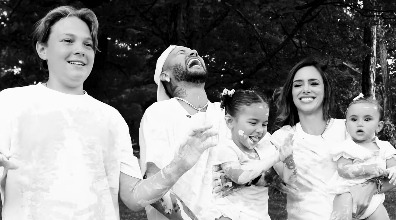 Neymar pai pela quinta vez; anúncio emociona fãs nas redes sociais